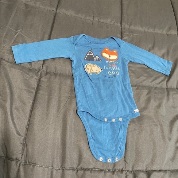 Bundle of Explore Onesies - Picture 7 of 10